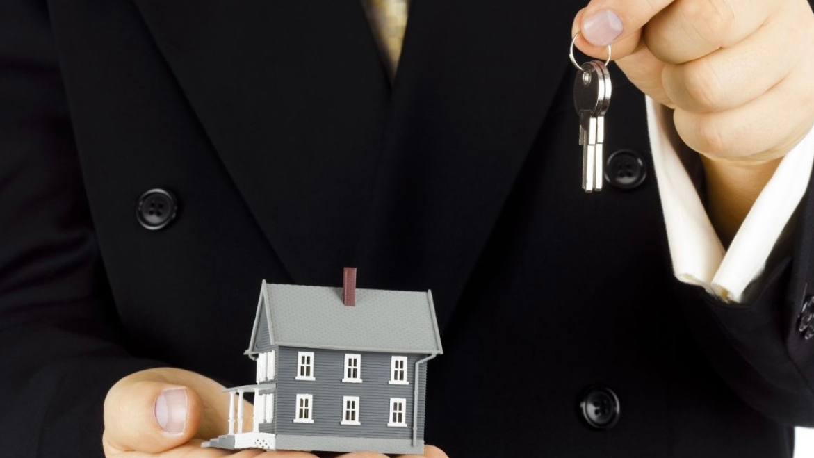 Loan Pham Bau-Finance in Bergisch Gladbach