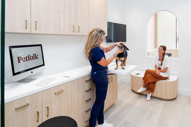Images Petfolk Veterinary & Urgent Care - Ballantyne