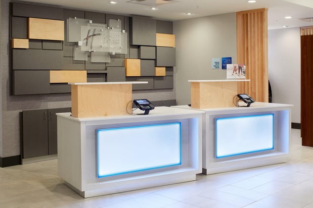 Images Holiday Inn Express & Suites Cincinnati North - Liberty Way by IHG