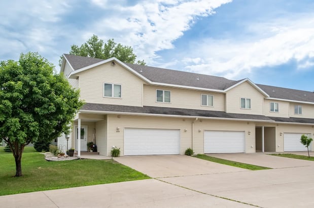 Images Tustin Townhomes