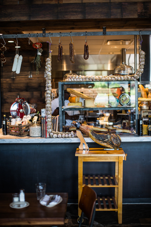 Images Barcelona Wine Bar