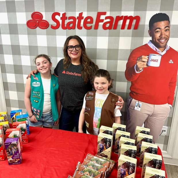 Images Laura San Nicolas - State Farm Insurance Agent