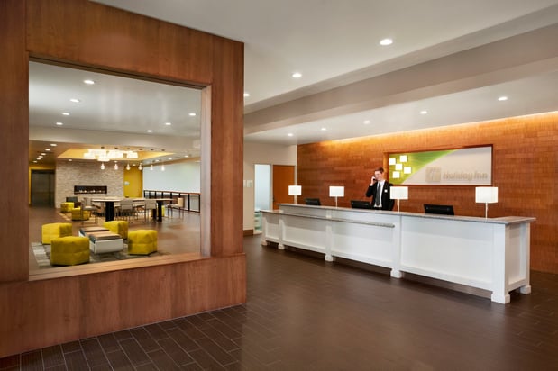 Images Holiday Inn Portland-Airport (I-205) by IHG