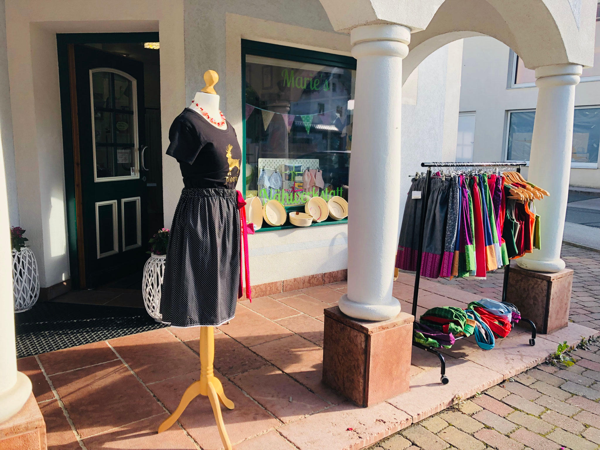 Marie's Nähwerkstatt, Dorfstraße 12 in Fuschl am See