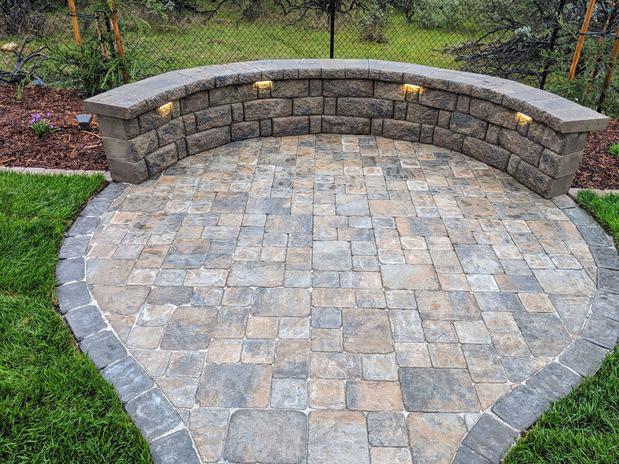 Images Complete Lawn and Landscape