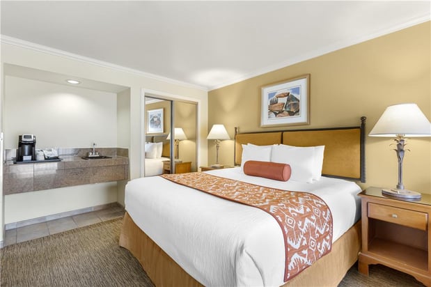 Images Best Western Plus Arroyo Roble Hotel & Creekside Villas
