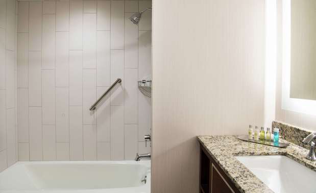 Images DoubleTree by Hilton Hotel Portland