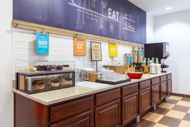Images Hampton Inn Martinsburg South-Inwood