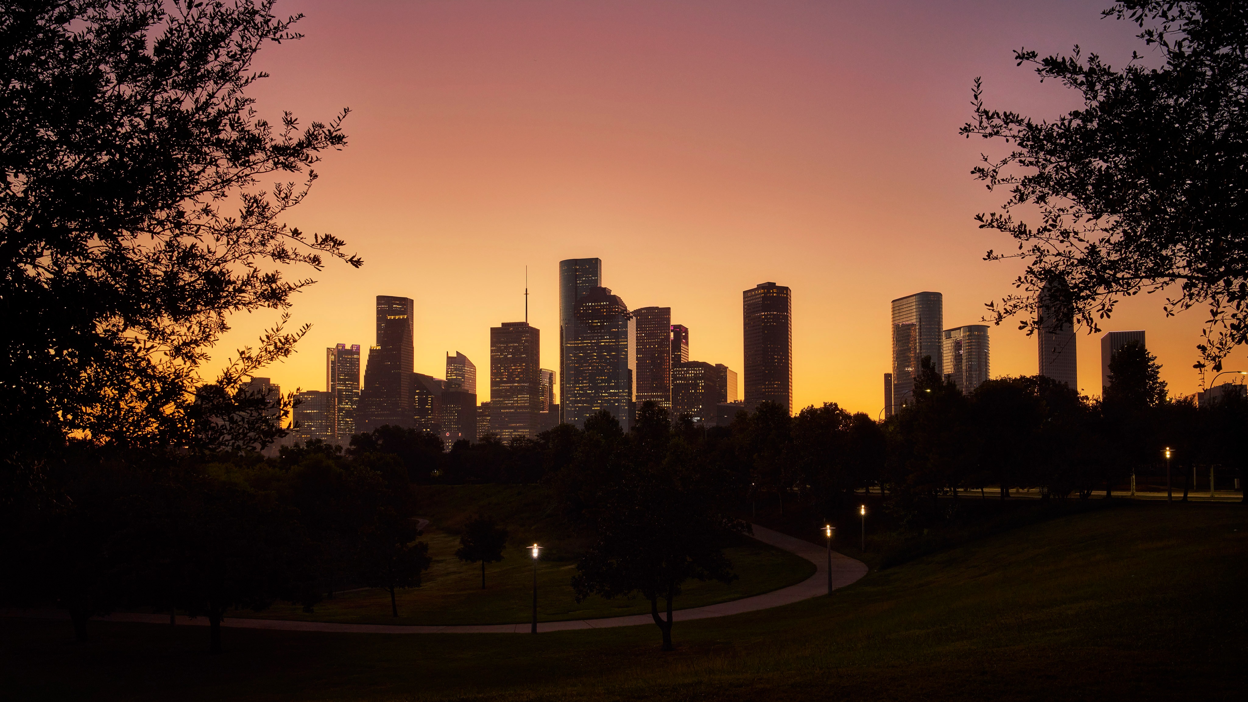 Four Seasons Hotel Houston Image