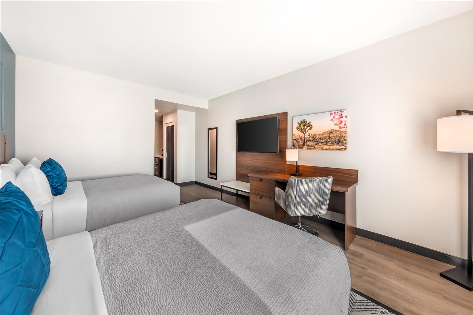 Double Queen Guest Room