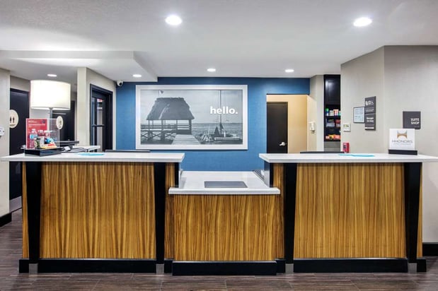 Images Hampton Inn and Suites Hermosa Beach