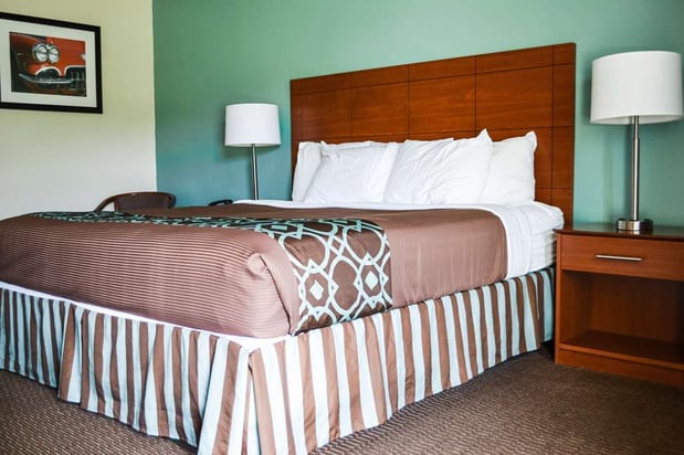 Images SureStay by Best Western Bowling Green North