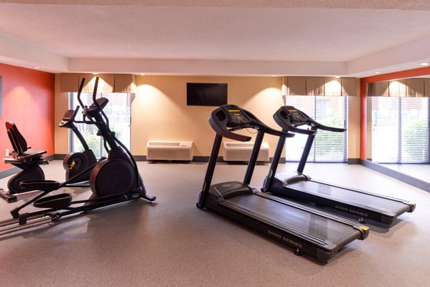 Images Holiday Inn Express Clearwater East - Icot Center by IHG