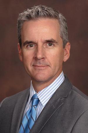Images Edward Jones - Financial Advisor: Brad Sissons, AAMS™