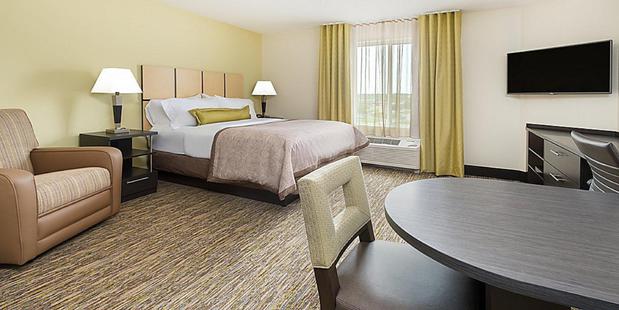 Images Candlewood Suites St. Joseph by IHG