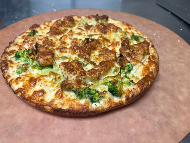 Images Townline Pizzeria Seafood/Harrison's Roast Beef