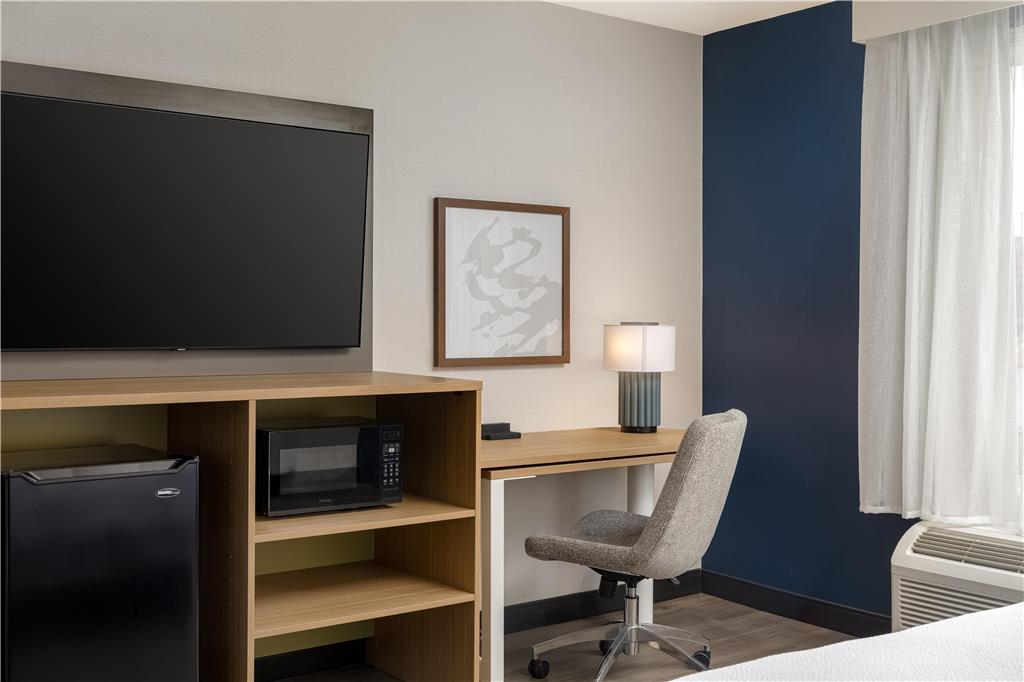 Images Spark by Hilton Woodstock