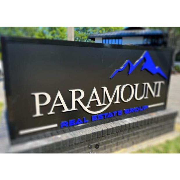 Paramount Real Estate Group Logo