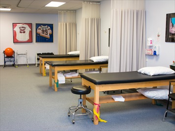 Images SSM Health Physical Therapy - St. Charles - Zumbehl