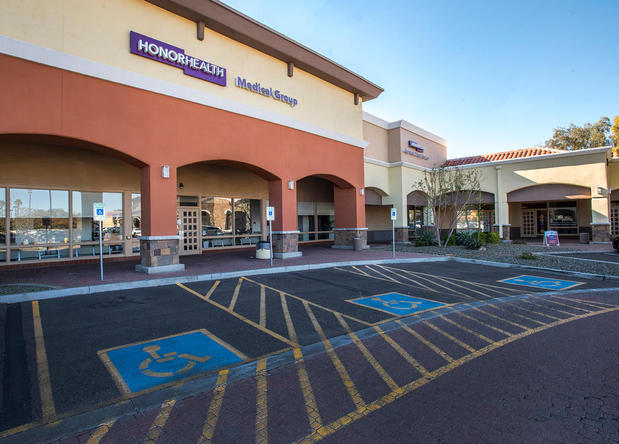 Images HonorHealth Medical Group - South Tempe - Primary Care