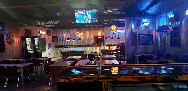 T's Sports Bar and Grill Photo