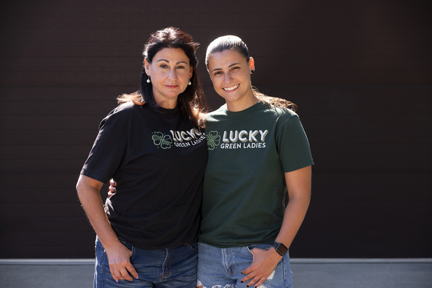 Images Lucky Green Ladies Cannabis Delivery