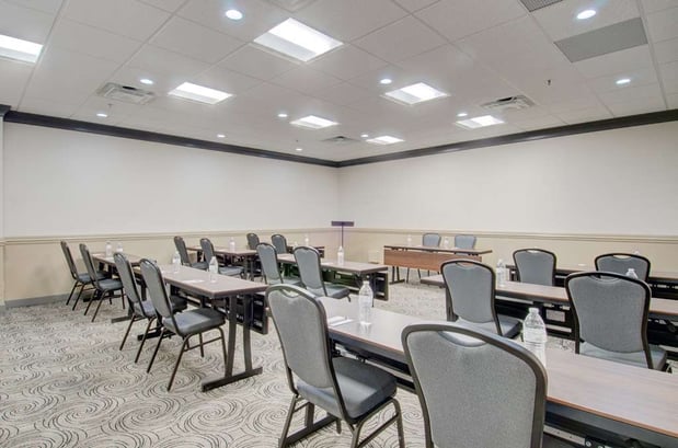 Images Best Western Plus Waltham Boston