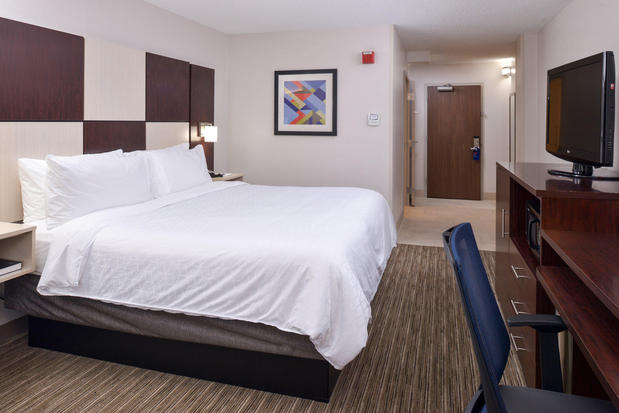 Images Holiday Inn Express Towson Baltimore N by IHG