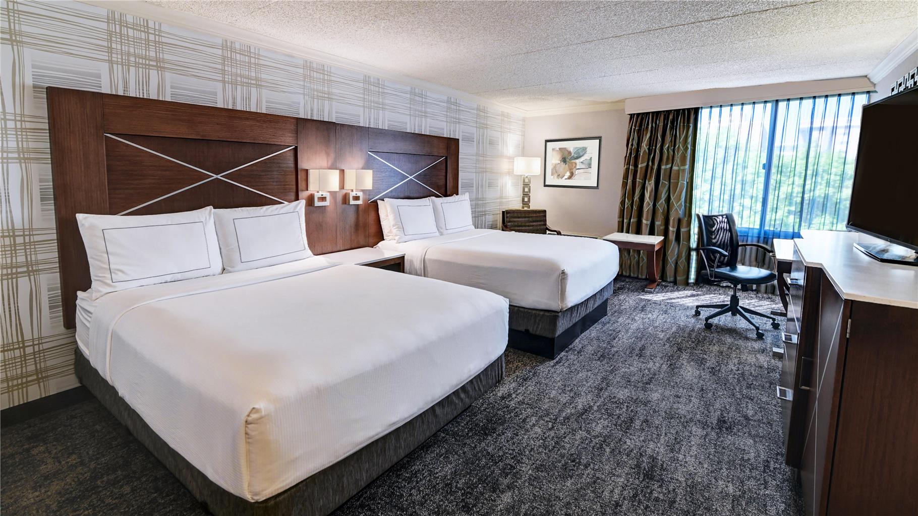 Guest room