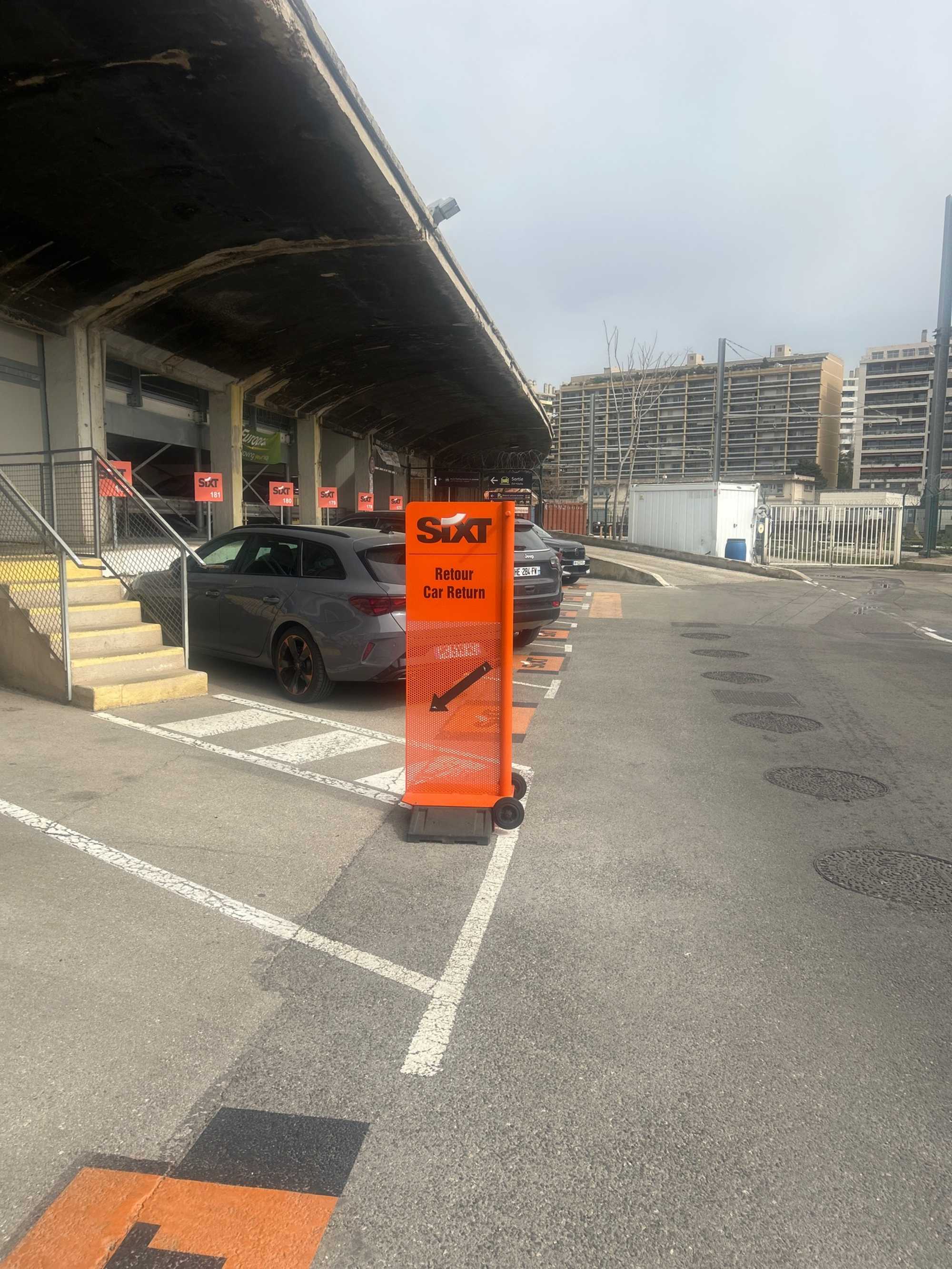 SIXT location voiture gare Marseille St Charles SIXT location voiture gare Marseille St Charles