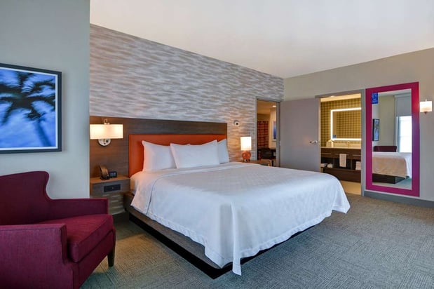 Images Home2 Suites by Hilton Orlando at FLAMINGO CROSSINGS Town Center