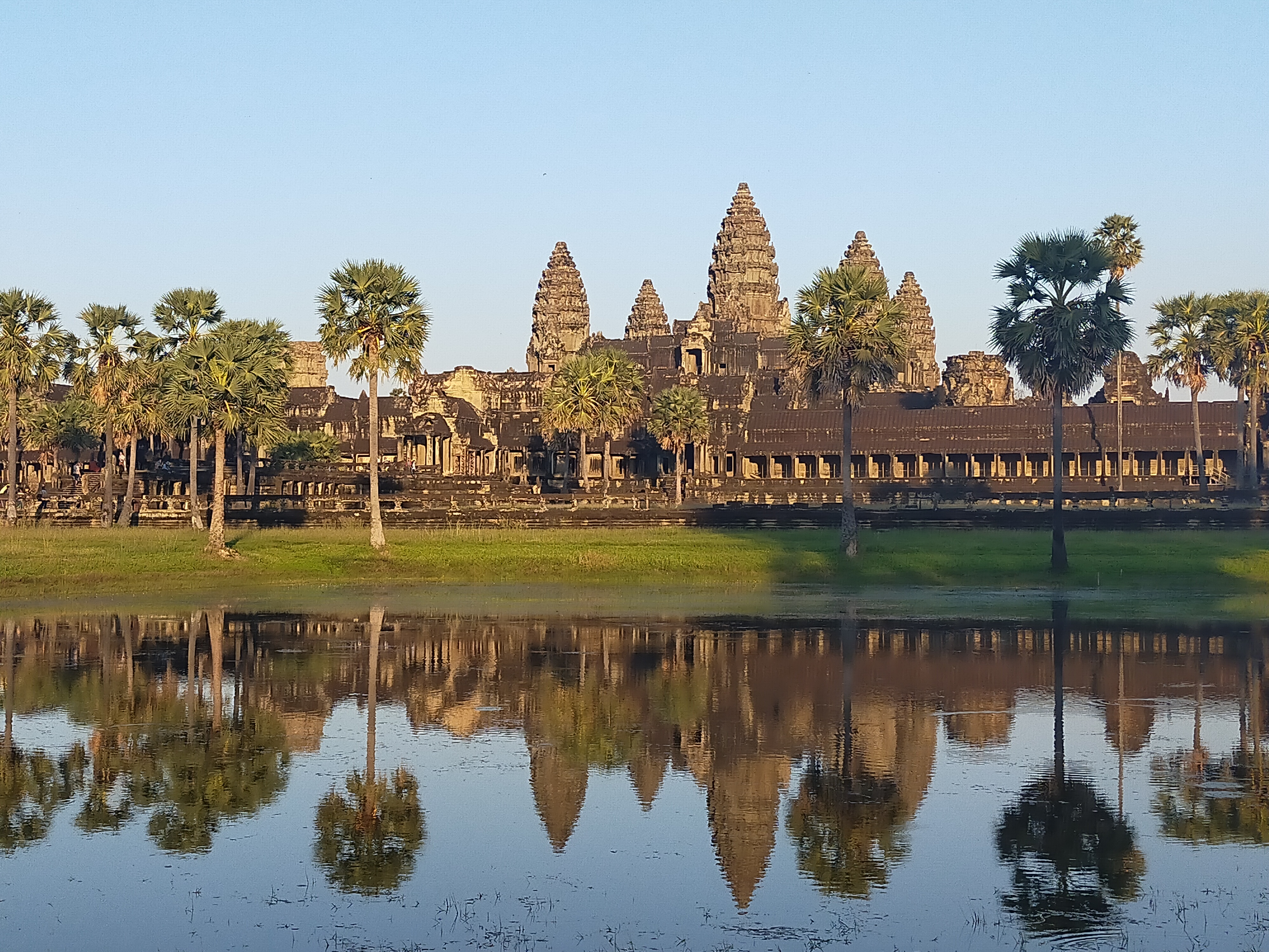 一度は訪れたいカンボジア はじめてのアンコール遺跡満喫の旅 3泊5日