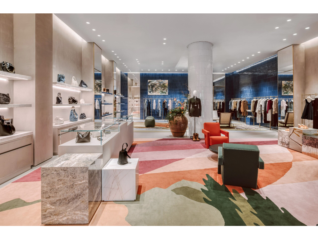 LOEWE - River Oaks District