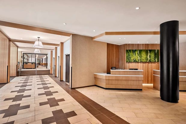Images Hilton Garden Inn LAX Los Angeles Airport