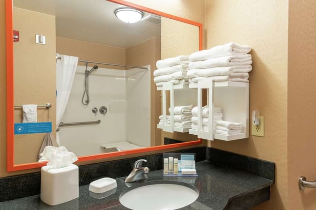 Images Hampton Inn & Suites by Hilton Marshalltown