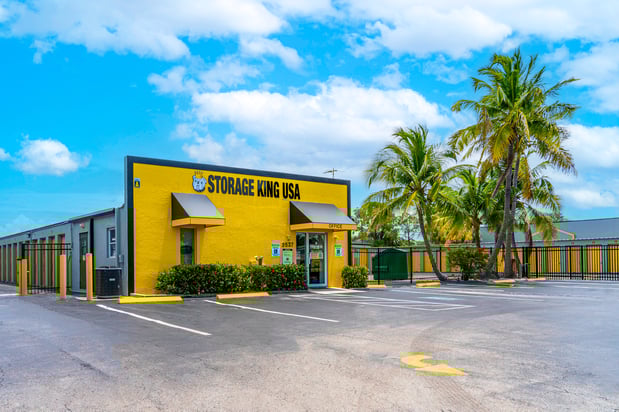 Images Storage King USA