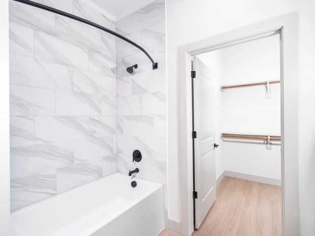 Images Modera McKinney Ridge