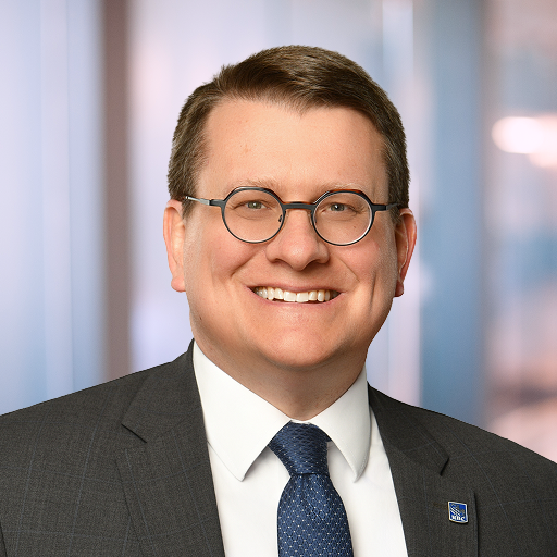 Charles W. Cullen III headshot.