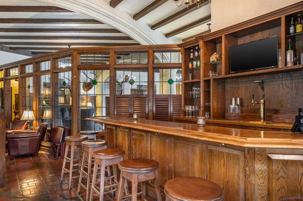 Images Best Western Premier Mariemont Inn