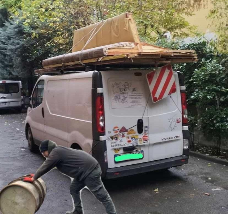 Images Lo Sgombro Stellato