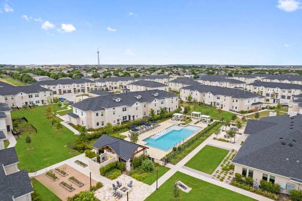 Images Camden Leander Apartments