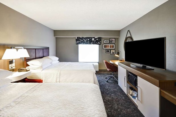 Images Hampton Inn & Suites Columbus-Easton Area