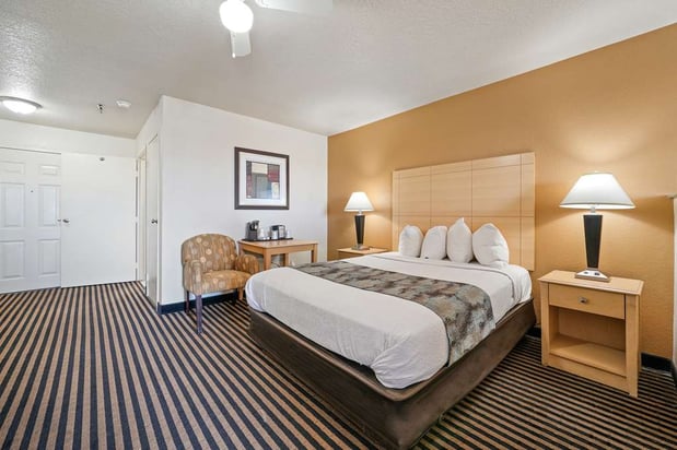 Images Best Western Plus Executive Inn & Suites