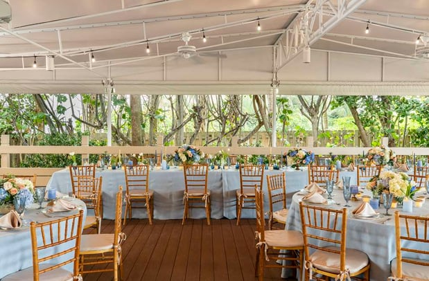 Images The Singer Oceanfront Resort, Curio Collection by Hilton