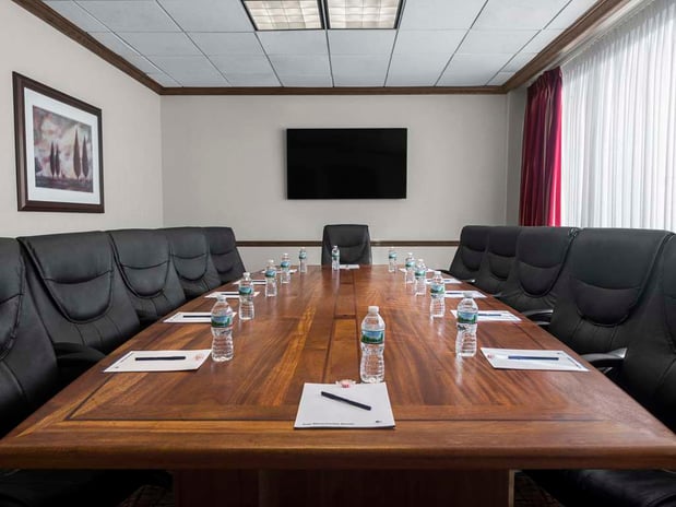 Images DoubleTree by Hilton Hotel Fort Lee - George Washington Bridge