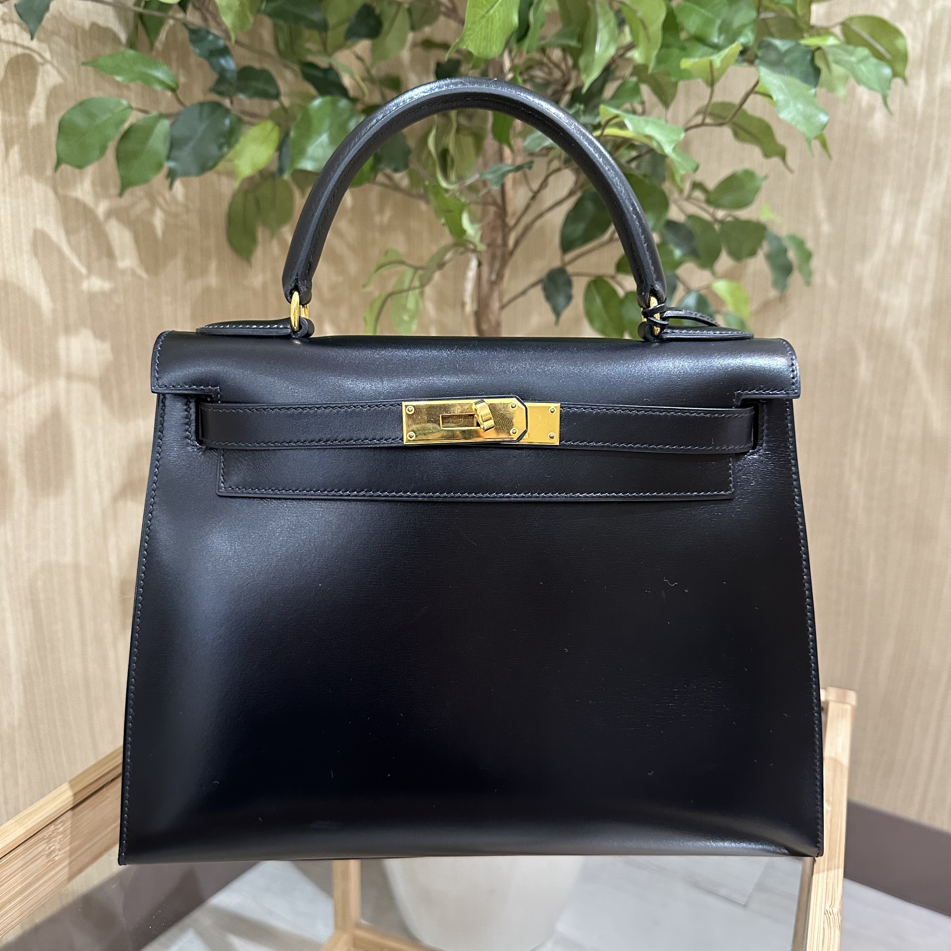 Images KOMEHYO（コメ兵）買取センター大丸須磨