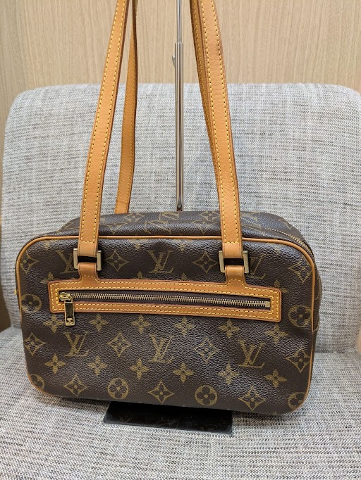 Images KOMEHYO（コメ兵）買取センターイオンモール筑紫野