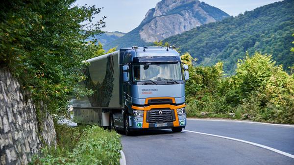 Bilder Volvo Trucks & Renault Trucks | Neuwagenzentrum Hamburg