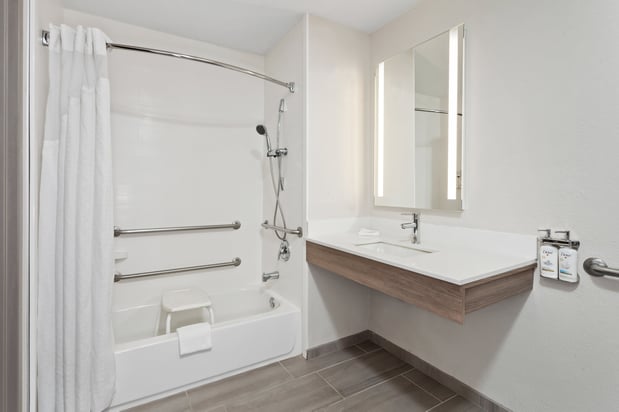 Images Holiday Inn Express & Suites Chicago West-O'Hare Arpt Area by IHG
