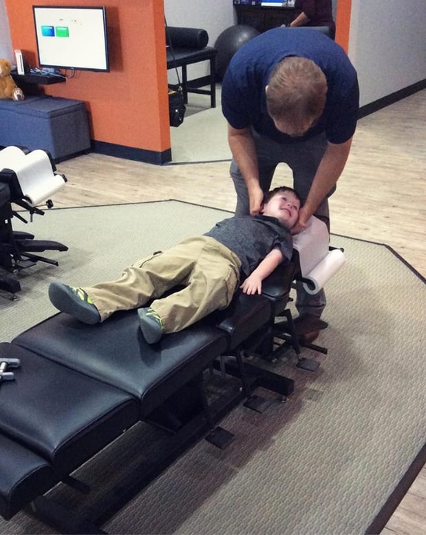 Images 100% Chiropractic - Broomfield